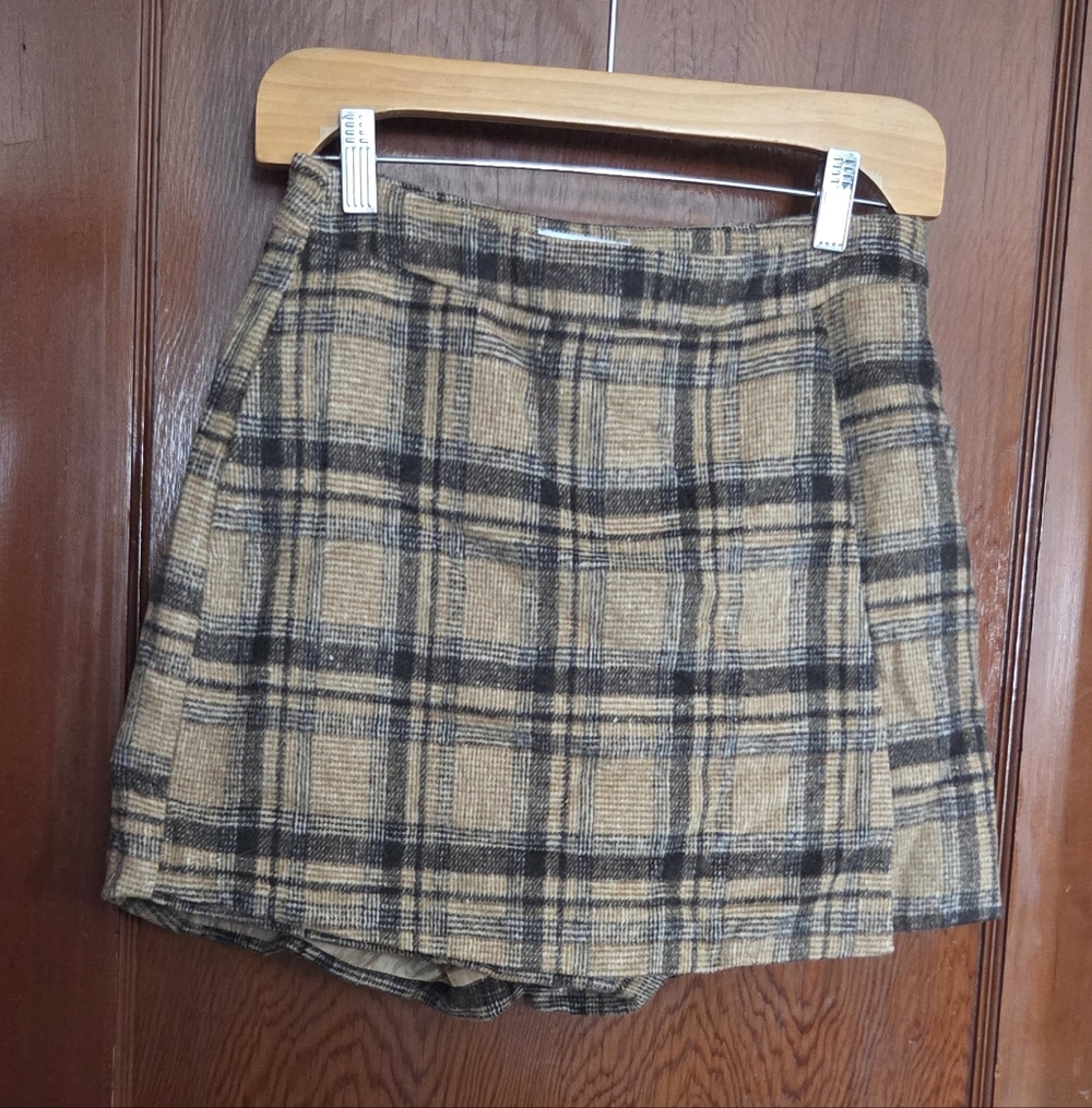 New Lush Mini Skirt Skort Wool With Lining Size Small